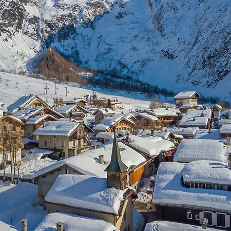 D'henri 63 Mont Blanc Views 300m To Lift - Happy Apartment