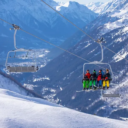 Apartment D'henri 63 Mont Blanc Views 300m To Lift - Happy *